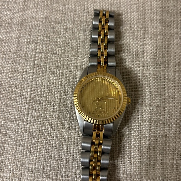 JOHN DEERE WATCH - Picture 3 of 4